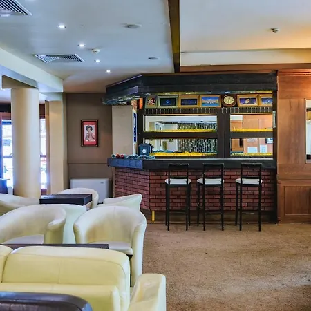 Peak 508 アパート *